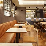 Sansebay Hotel