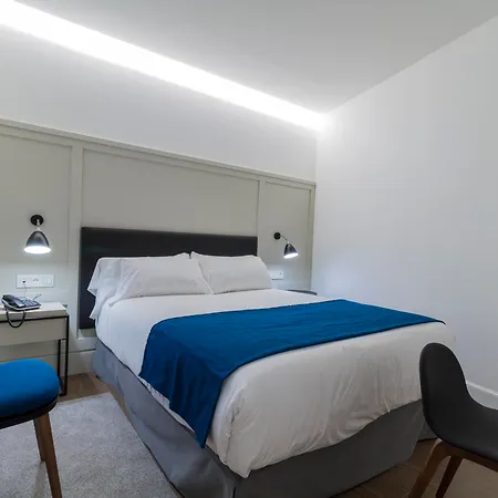 Sansebay Hotel