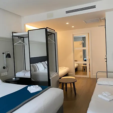 Sansebay Hotel