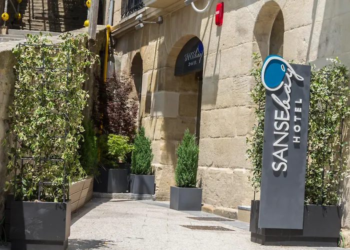 桑塞贝酒店 3* 圣塞瓦斯蒂安